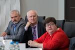Губернатор Югры Наталья Комарова провела прямую линию /ФОТО/