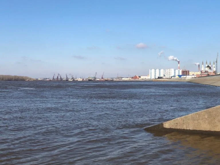 ВНИМАНИЕ: УРОВЕНЬ ВОДЫ В РЕКЕ ОБЬ 