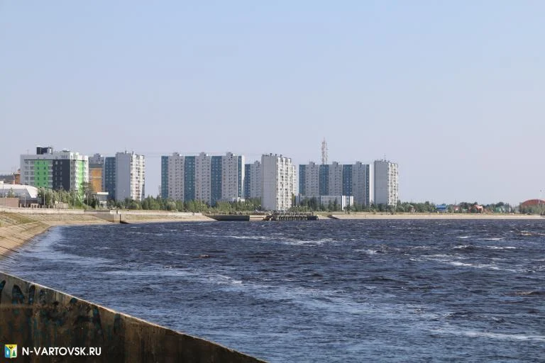 ВНИМАНИЕ: УРОВЕНЬ ВОДЫ В РЕКЕ ОБЬ 