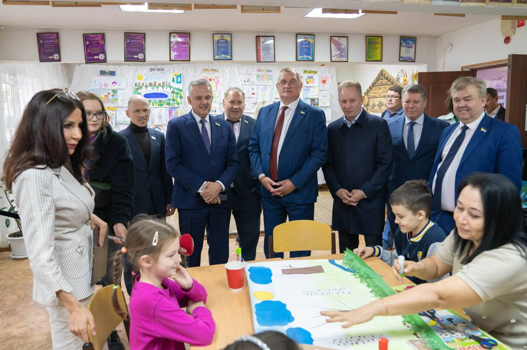 Думские вести: Депутаты оценили организацию летнего отдыха детей