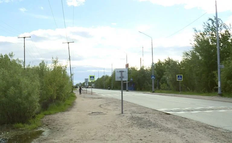Депутаты работают по обращениям жителей: обустройство тротуара по ул. Заводской