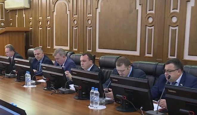 Думские вести: На депутатском контроле: обустройство стоянок