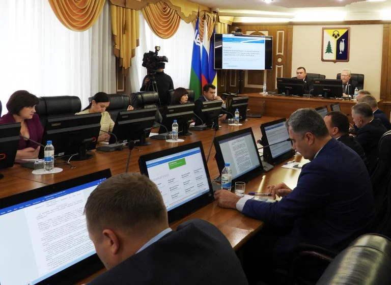 Думские вести: Накануне Думы: депутаты провели заседания профильных комитетов