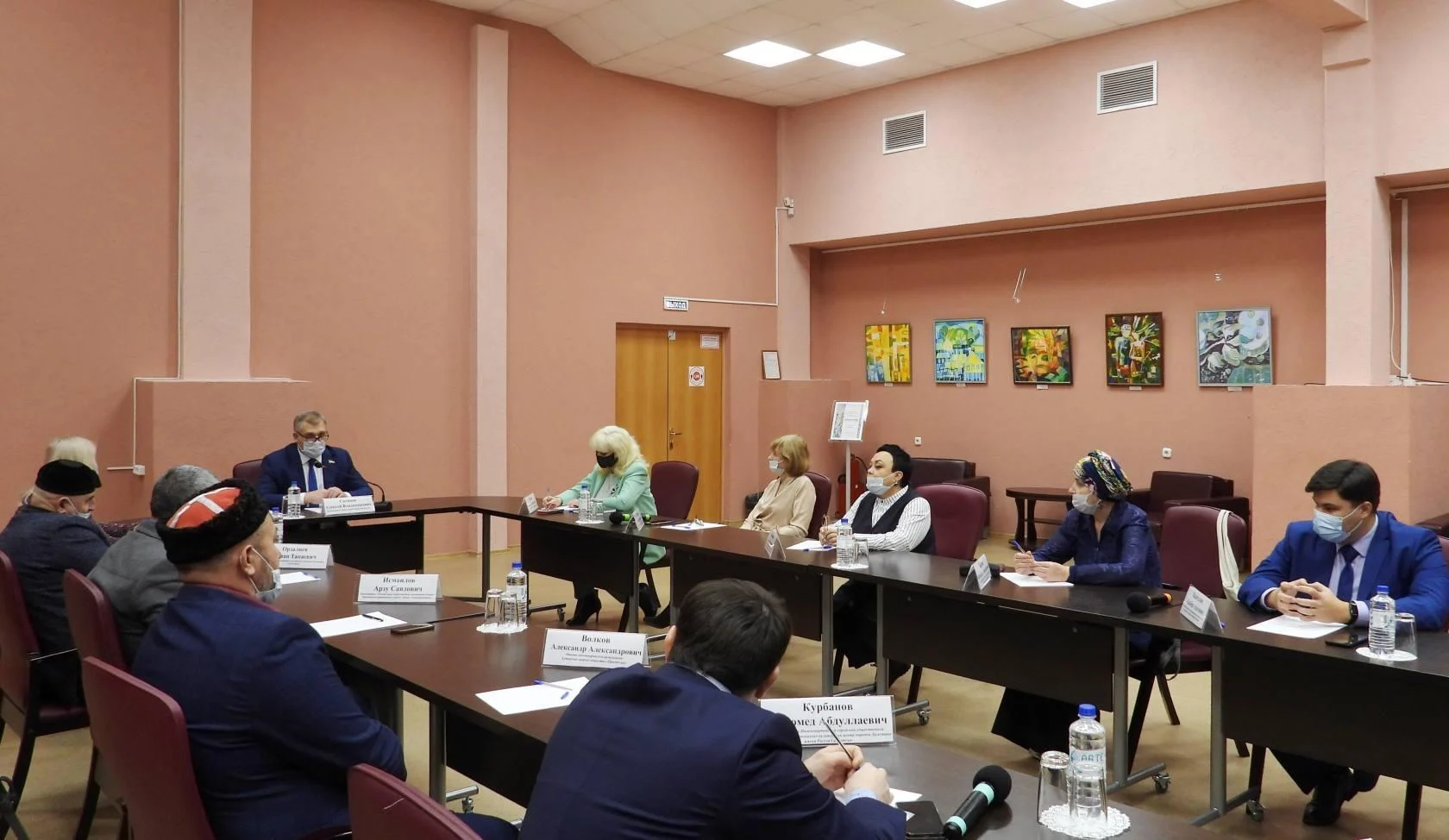 Председатель Думы города встретился с лидерами национальных диаспор