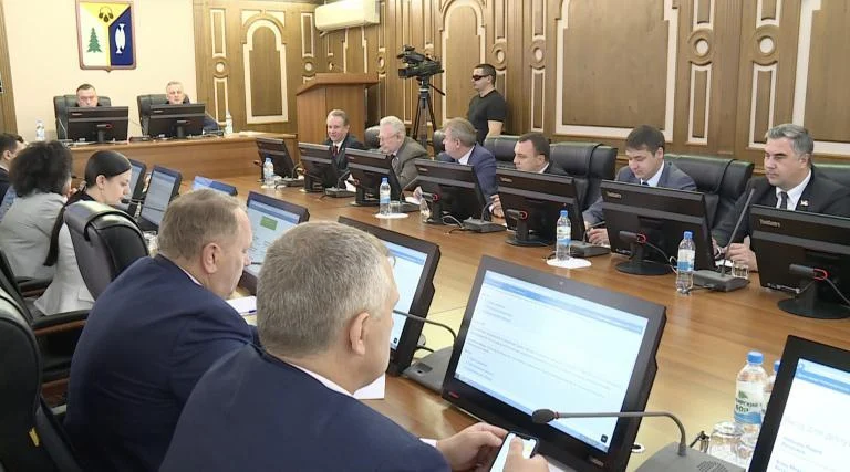 Думские вести: ДЕПУТАТЫ ПРИНЯЛИ РЕШЕНИЕ ПРОВЕСТИ ОЧЕРЕДНОЕ ЗАСЕДАНИЕ ДУМЫ