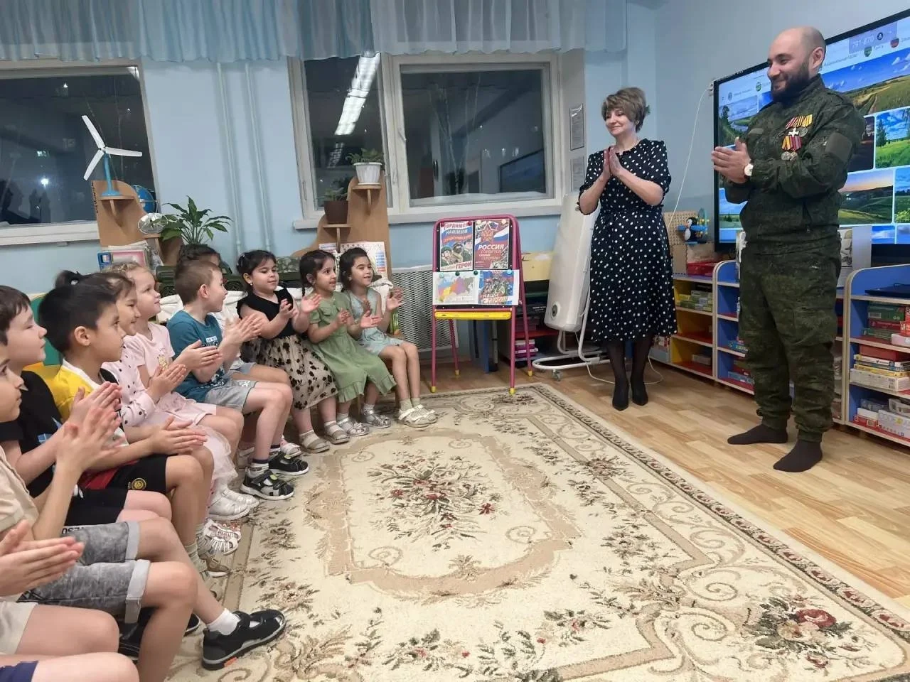 Из жизни города: Диалог с героем