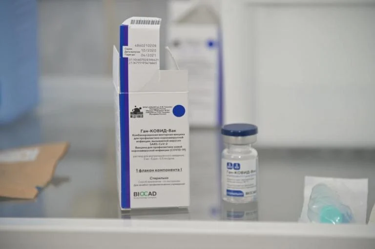 Штаб: в Нижневартовске продолжается вакцинация от COVID-19
