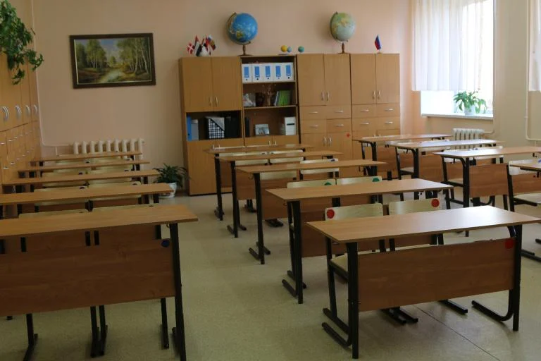 Новости образования: Василий Тихонов: «Я заметил значительные перемены в школах Нижневартовска»