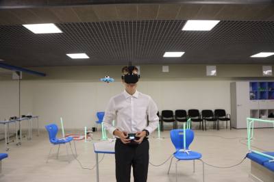 БПЛА и робототехника: как школьники Нижневартовска осваивают профессии будущего 