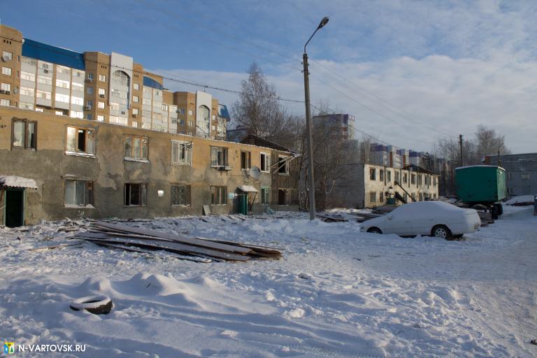 Последние деревянные строения исчезают с карты Нижневартовска /ФОТО/