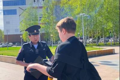 Госавтоинспекторы  разъясняют правила дорожного движения и предупреждают нарушения