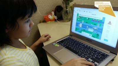 Школьники Нижневартовска приняли участие в онлайн-олимпиаде «Безопасные дороги»