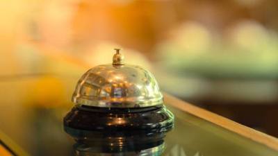 Теперь граждане могут заселяться в гостиницу по загранпаспорту и правам