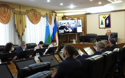 На депутатских слушаниях обсудили вопрос смены управляющих компаний 