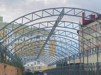 На Учительском бульваре появится светящаяся арка 