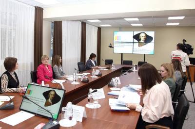 Нижневартовские педагоги развивают систему наставничества Нижневартовские педагоги развивают систему наставничества