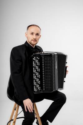 Мастер-классы преподавателя БПОУ Ханты-Мансийского автономного округа-Югры "Сургутский музыкальный колледж", солиста МАУ "Сургутская филармония", лауреата международных и всероссийских конкурсов Рината Рафиковича  Валиева