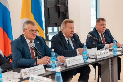 В Нижневартовске проходит заседание Координационного совета представительных органов власти местного самоуправления В Нижневартовске проходит заседание Координационного совета представительных органов власти местного самоуправления