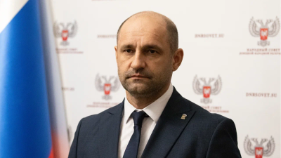 Поздравление Полномочного представителя Президента России в Уральском федеральном округе Артeма Жоги с Днем работников нефтяной, газовой и топливной промышленности Поздравление Полномочного представителя Президента России в Уральском федеральном округе Артeма Жоги с Днем работников нефтяной, газовой и топливной промышленности