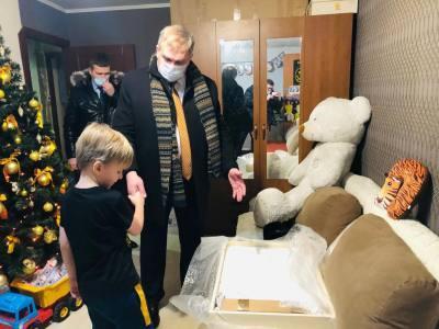 Ёлка желаний» исполняет мечты детей Ёлка желаний» исполняет мечты детей