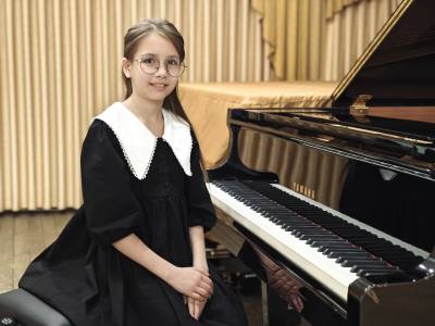 Концерт Адели Мажитовой «Я музыкантом стать хочу» Концерт Адели Мажитовой «Я музыкантом стать хочу»