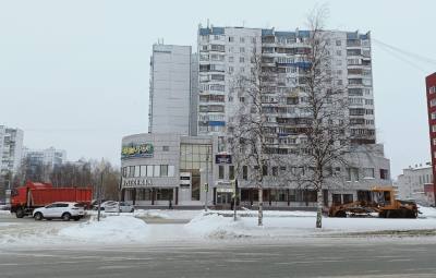 Уборка снега продолжается