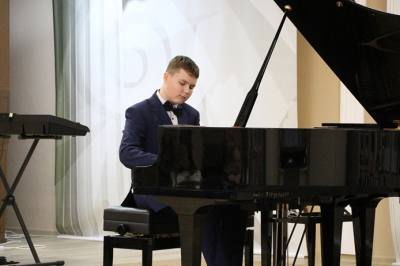 Сольный концерт ученика ДШИ № 1 Георгия Молчанова