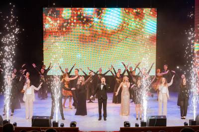 В Нижневартовске отметили наградами работников культуры /ФОТО/