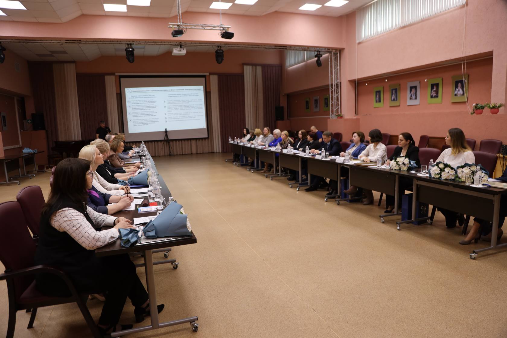В Нижневартовске состоялось расширенное заседание Коллегии Архивной службы Югры