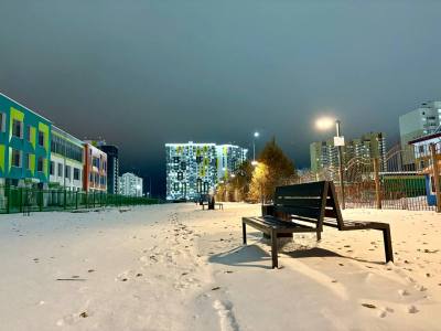 Новая благоустроенная пешеходная зона 