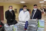 Медики Нижневартовска получают защитные средства Медики Нижневартовска получают защитные средства