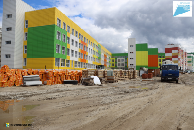 Строительство школы в 25 микрорайоне   