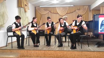 Концерт ансамбля балалаечников Концерт ансамбля балалаечников