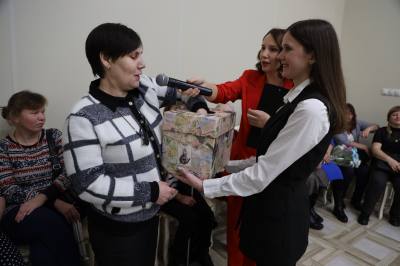 Творческая гостиная» для тех, кто видит мир иначе /ФОТО/