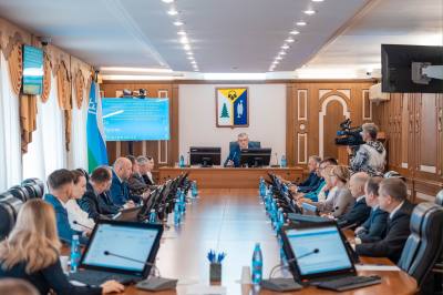 На очередном заседании Думы народные избранники утвердили стратегию социально - экономического развития города Нижневартовска до 2036 года.