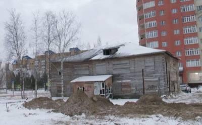 На депутатском контроле: судьба заброшенного здания на ул. Пионерской