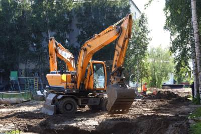 В Нижневартовске продолжаются работы по строительству и реконструкции важных объектов инфраструктуры