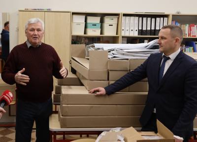 Для развития школьного биатлона в Нижневартовск доставлен специальный спортивный инвентарь Для развития школьного биатлона в Нижневартовск доставлен специальный спортивный инвентарь