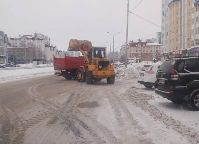 Водителей просят убрать транспорт Водителей просят убрать транспорт