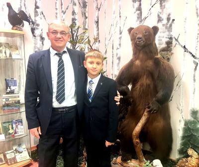 Юный вартовчан победил в окружном конкурсе рассказов «Однажды мой папа» /ФОТО/ Юный вартовчан победил в окружном конкурсе рассказов «Однажды мой папа» /ФОТО/