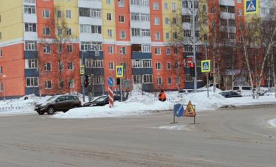 Продолжается уборка и вывоз снега Продолжается уборка и вывоз снега