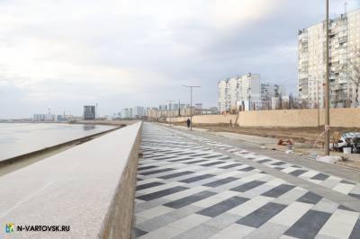 Реконструкция набережной продолжается /ФОТО/ Реконструкция набережной продолжается /ФОТО/