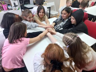 Противостоять угрозе