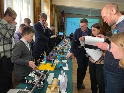 Технофорум-2022: юные вартовчане удивили своими изобретениями /ФОТО/ Технофорум-2022: юные вартовчане удивили своими изобретениями /ФОТО/