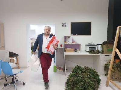 #КурскЮграМыВместе: Нижневартовск отправил первую партию гуманитарной помощи /ВИДЕО/  