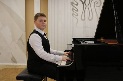 Музыкальная фантазия» Георгия Молчанова 