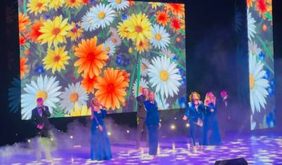 Лучшим, любимым, самым прекрасным /ФОТО/