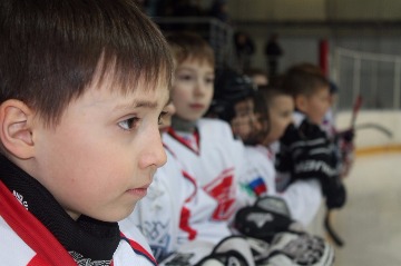 Вячеслав Фетисов принял участие в открытии II тура Открытого Первенства ХМАО-Югры по хоккею с шайбой среди детско-юношеских спортивных школ и детских хоккейных клубов. 
