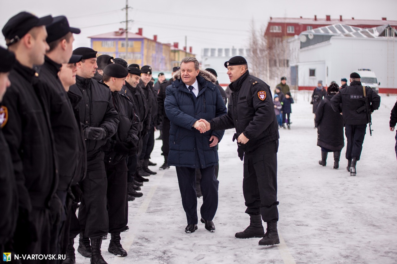 омон краповый берет. значки омон по хмао-югре сокол. омон нижневартовск. омон сокол нижневартовск. день омон нижневартовска.