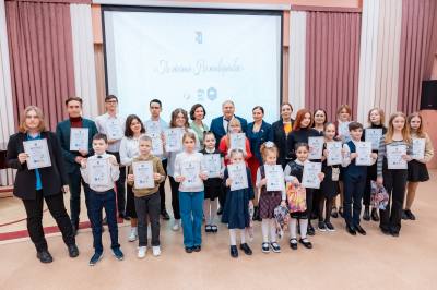 Завершился ежегодный городской конкурс чтецов «Поэтичный Нижневартовск» Завершился ежегодный городской конкурс чтецов «Поэтичный Нижневартовск»